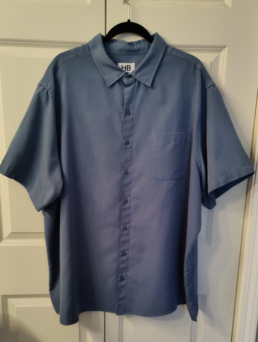 Harbor Bay Short-Sleeve Button-Down Shirt in a Dark  Blue Grey